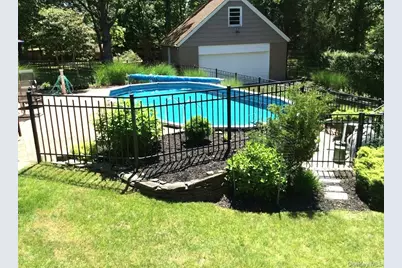 41 Red Cedar Point, Hampton Bays, NY 11946 - Photo 14