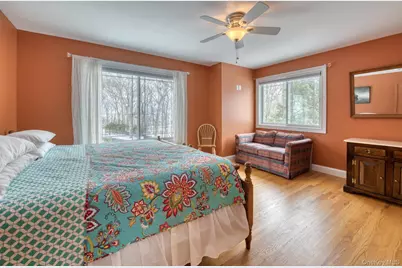 41 Red Cedar Point, Hampton Bays, NY 11946 - Photo 10