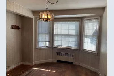 39 McCollom Place, Yonkers, NY 10704 - Photo 4