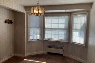 39 McCollom Pl, Yonkers, NY 10704 - Photo 4