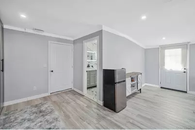 22 Eisenhower Avenue, Brentwood, NY 11717 - Photo 22