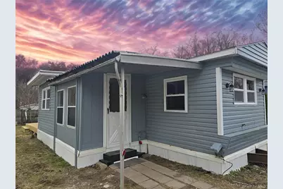 16 Jennifer Court, Poughkeepsie, NY 12601 - Photo 2