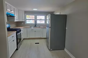 16 Jennifer Ct, Poughkeepsie, NY 12601 - Photo 4