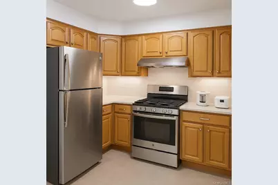 14031 Cherry Avenue #4B, Flushing, NY 11355 - Photo 2