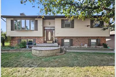 8 Badami Drive, Middletown, NY 10941 - Photo 1