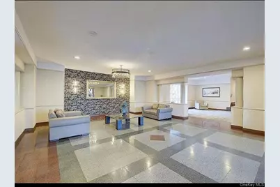 6766 108th Street #D5, Forest Hills, NY 11375 - Photo 2