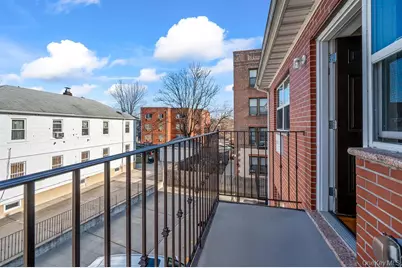 13907 34th Avenue, Flushing, NY 11354 - Photo 14