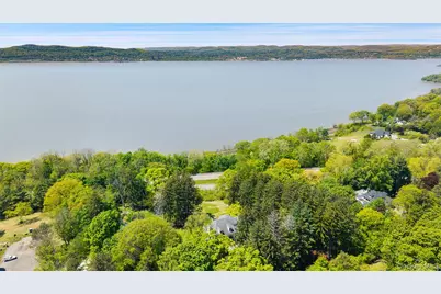 1320 N Albany Post Road, Croton on Hudson, NY 10520 - Photo 18