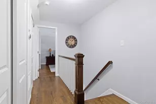 30 Linwood Pl, Massapequa Park, NY 11762 - Photo 16