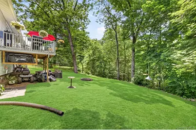 35 Wheeler Drive, Cortlandt Manor, NY 10567 - Photo 28