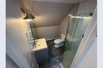 427 Raft Avenue, Holbrook, NY 11741 - Photo 4