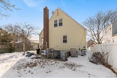 33 McKee Street, Floral Park, NY 11001 - Photo 30