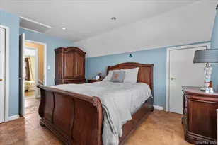 33 McKee St, Floral Park, NY 11001 - Photo 20