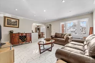 33 McKee St, Floral Park, NY 11001 - Photo 6