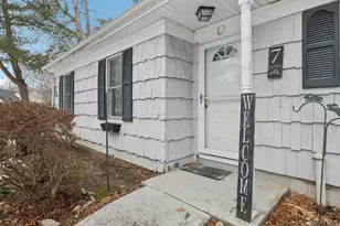 7 Joni Dr, Mount Sinai, NY 11766 - Photo 4