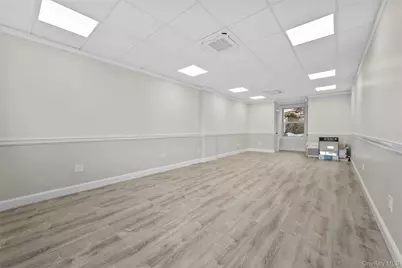 324 Mount Pleasant Avenue, Mamaroneck, NY 10543 - Photo 2