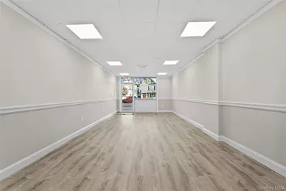 324 Mount Pleasant Avenue, Mamaroneck, NY 10543 - Photo 6