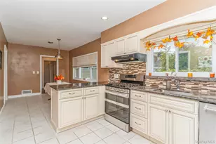 262 Channon Rd, Hewlett, NY 11557 - Photo 22