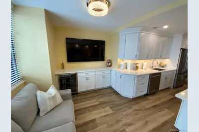 27110 Grand Central Parkway #25A, Floral Park, NY 11005 - Photo 8