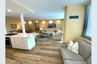 27110 Grand Central Parkway #25A, Floral Park, NY 11005 - Photo 10