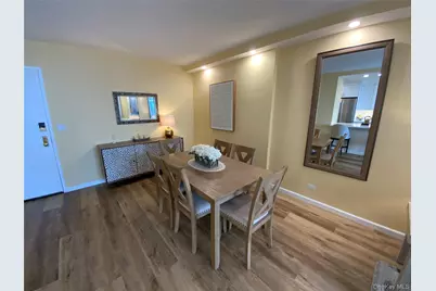 27110 Grand Central Parkway #25A, Floral Park, NY 11005 - Photo 6