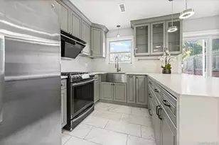 63-05A Douglaston Pkwy, Little Neck, NY 11362 - Photo 6