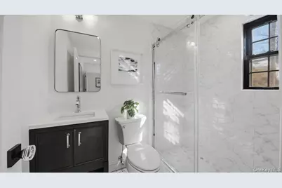 18 Lakeside Drive, New Rochelle, NY 10801 - Photo 18