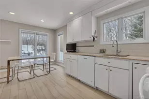 304 Beechwood Ln, Yorktown Heights, NY 10598 - Photo 16