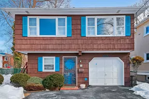 35 Lenox Ave, Pleasantville, NY 10570 - Photo 2