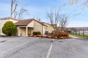 422 Panorama, Mohegan Lake, NY 10547 - Photo 30