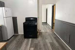 210 N Hamilton St, Poughkeepsie, NY 12601 - Photo 8