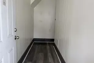 210 N Hamilton St, Poughkeepsie, NY 12601 - Photo 4