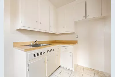 3130 Grand Concourse #2J, Bronx, NY 10458 - Photo 10