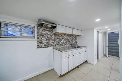 127-18 89th Avenue, Richmond Hill, NY 11418 - Photo 34