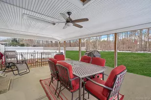 158 Spiral Rd, Holtsville, NY 11742 - Photo 16