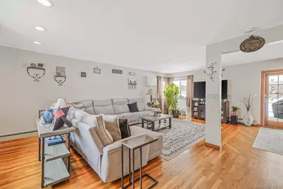 158 Spiral Road, Holtsville, NY 11742 - Photo 26