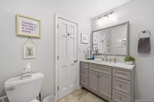 158 Spiral Rd, Holtsville, NY 11742 - Photo 18