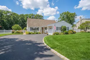 158 Spiral Rd, Holtsville, NY 11742 - Photo 2