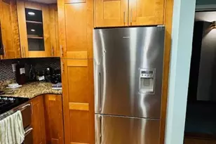 190 Schofield St, Bronx, NY 10464 - Photo 14