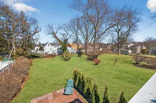 379 Washington Ave, Roosevelt, NY 11575 - Photo 32