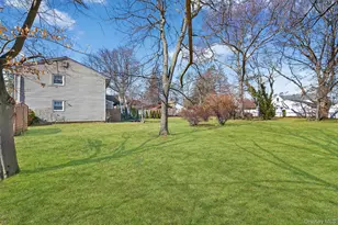 379 Washington Ave, Roosevelt, NY 11575 - Photo 38