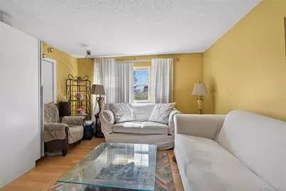 379 Washington Avenue, Roosevelt, NY 11575 - Photo 22