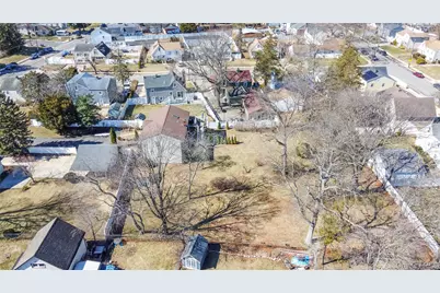379 Washington Avenue, Roosevelt, NY 11575 - Photo 44