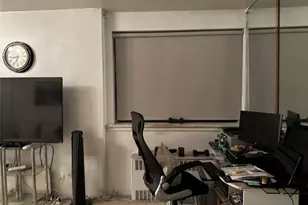 87-15 204th St, Hollis, NY 11423 - Photo 4