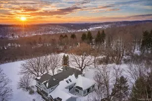 34 Guernsey Hill Rd, Lagrangeville, NY 12540 - Photo 2