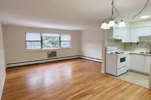 174 N Middletown Rd, Pearl River, NY 10965 - Photo 4