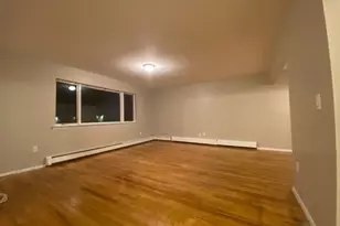 191 N Hickory St, Massapequa, NY 11758 - Photo 6