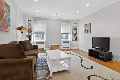 26 Hamilton Place #A2, Garden City, NY 11530 - Photo 6