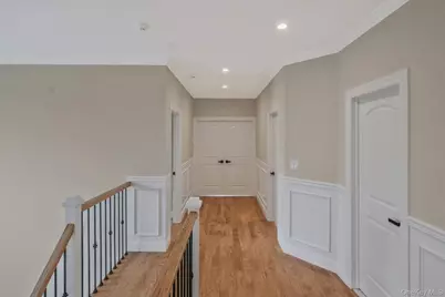 457 Pond Path, East Setauket, NY 11733 - Photo 16