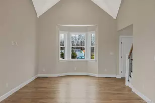 457 Pond Path, East Setauket, NY 11733 - Photo 4